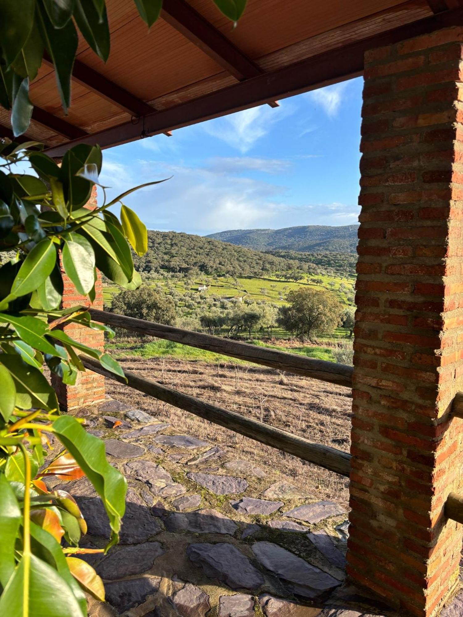Casas Rurales Los Llanos Fuentes de León Esterno foto
