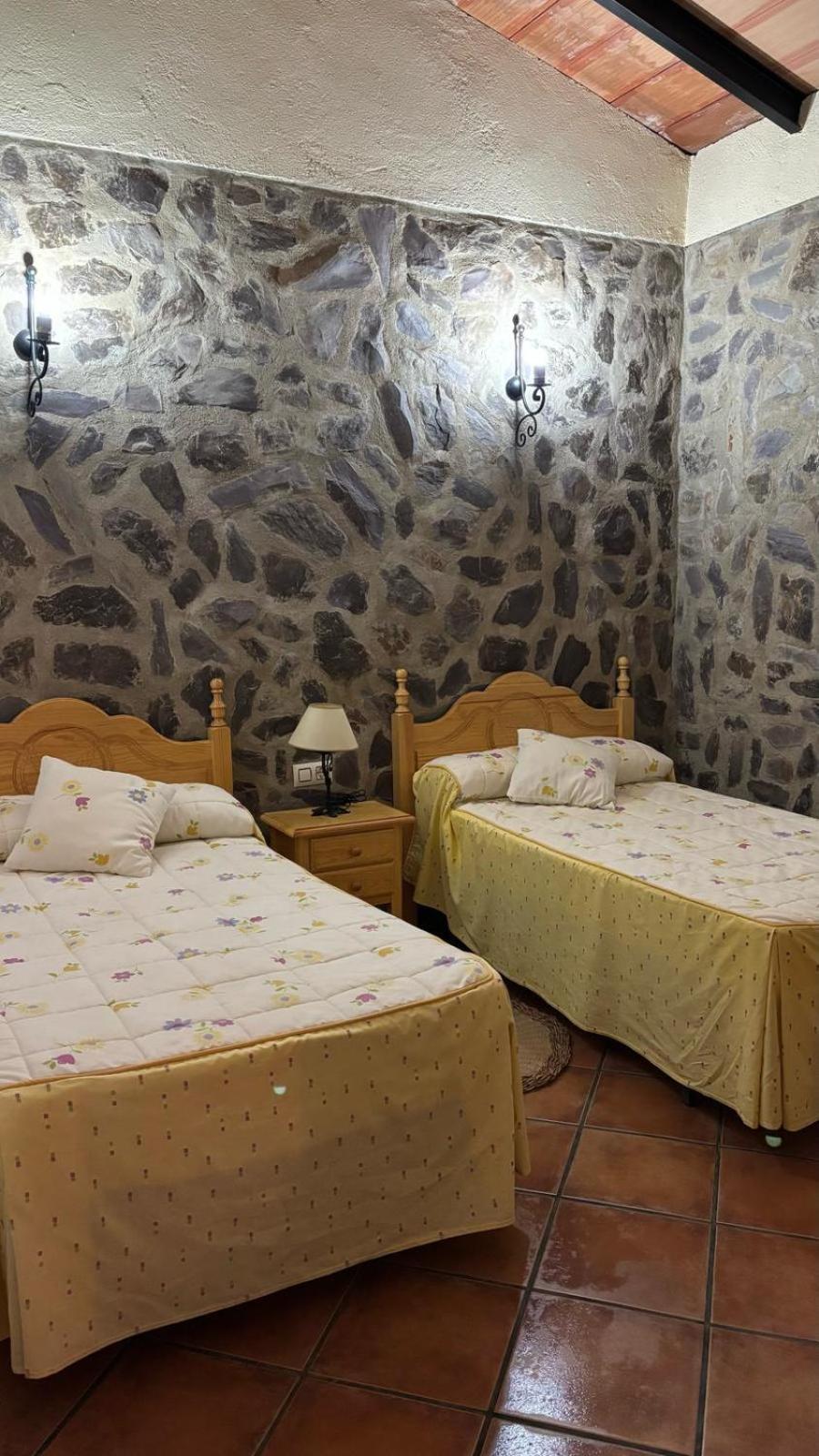 Casas Rurales Los Llanos Fuentes de León Esterno foto